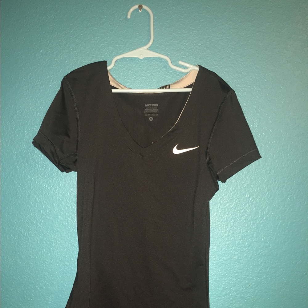 Nike Pro Fit Short Sleeve